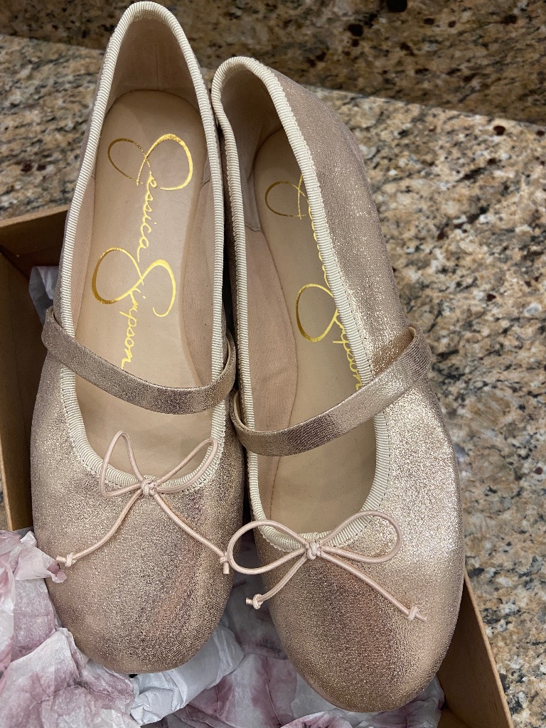 Jessica Simpson Azalina Champagne Gold Mary Jane Flats Size 9.5 Brand New